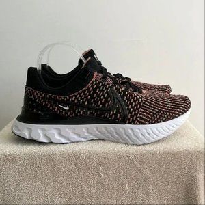 New Nike Rainbow Flyknit React Infinity 3 Athletic Sneakers Women’s Size 12